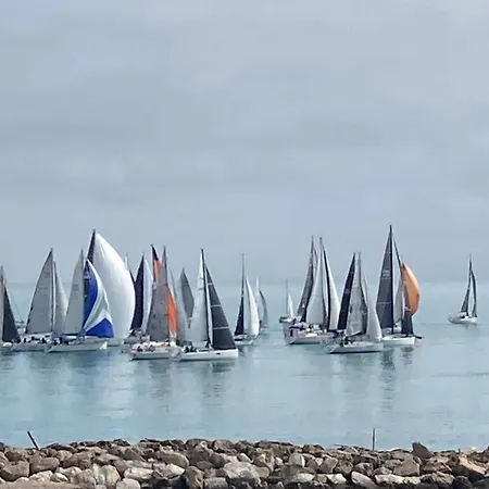 Picasso Walk Cosy Charm In Heart Of Old Town Ac And Wifi Antibes