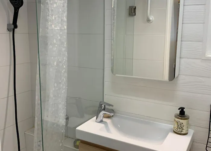 Picasso Walk Cosy Charm In Heart Of Old Town Ac And Wifi 公寓 *