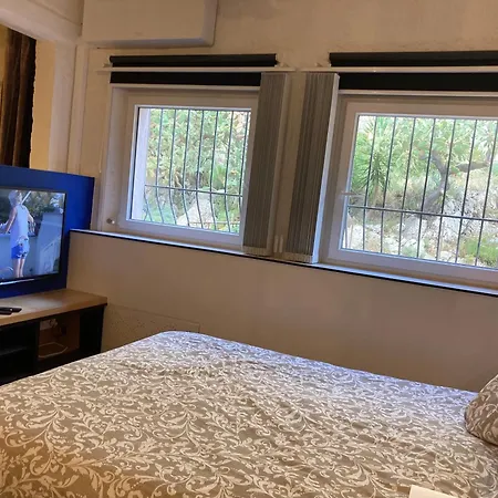 Picasso Walk Cosy Charm In Heart Of Old Town Ac And Wifi Apartamento *