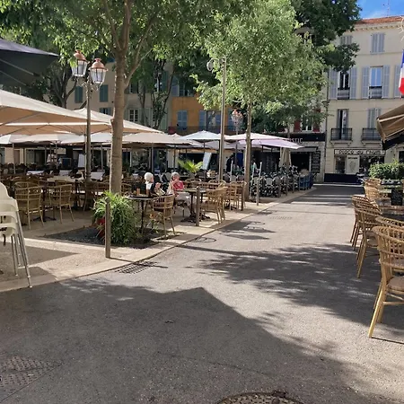 Picasso Walk Cosy Charm In Heart Of Old Town Ac And Wifi Antibes