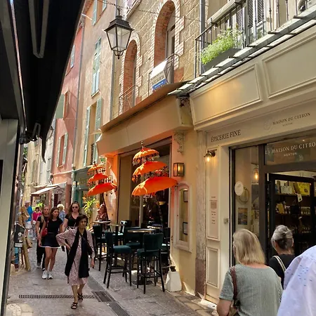 Apartamento Picasso Walk Cosy Charm In Heart Of Old Town Ac And Wifi *