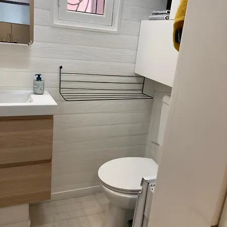 Picasso Walk Cosy Charm In Heart Of Old Town Ac And Wifi